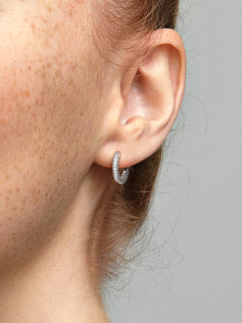 Aretes de aro Corazón de pavé